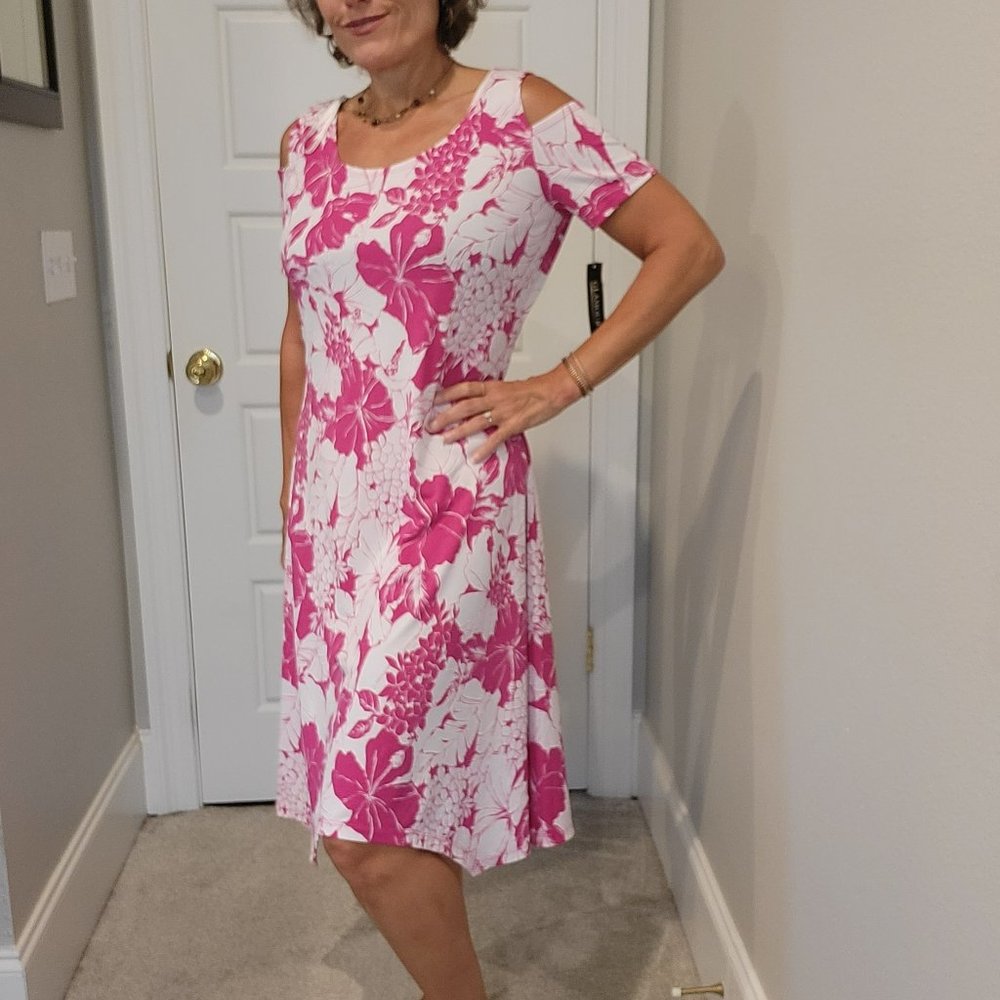 Glamour Cold Shoulder Floral Pink and White Shift Dress Size 12 NWT
